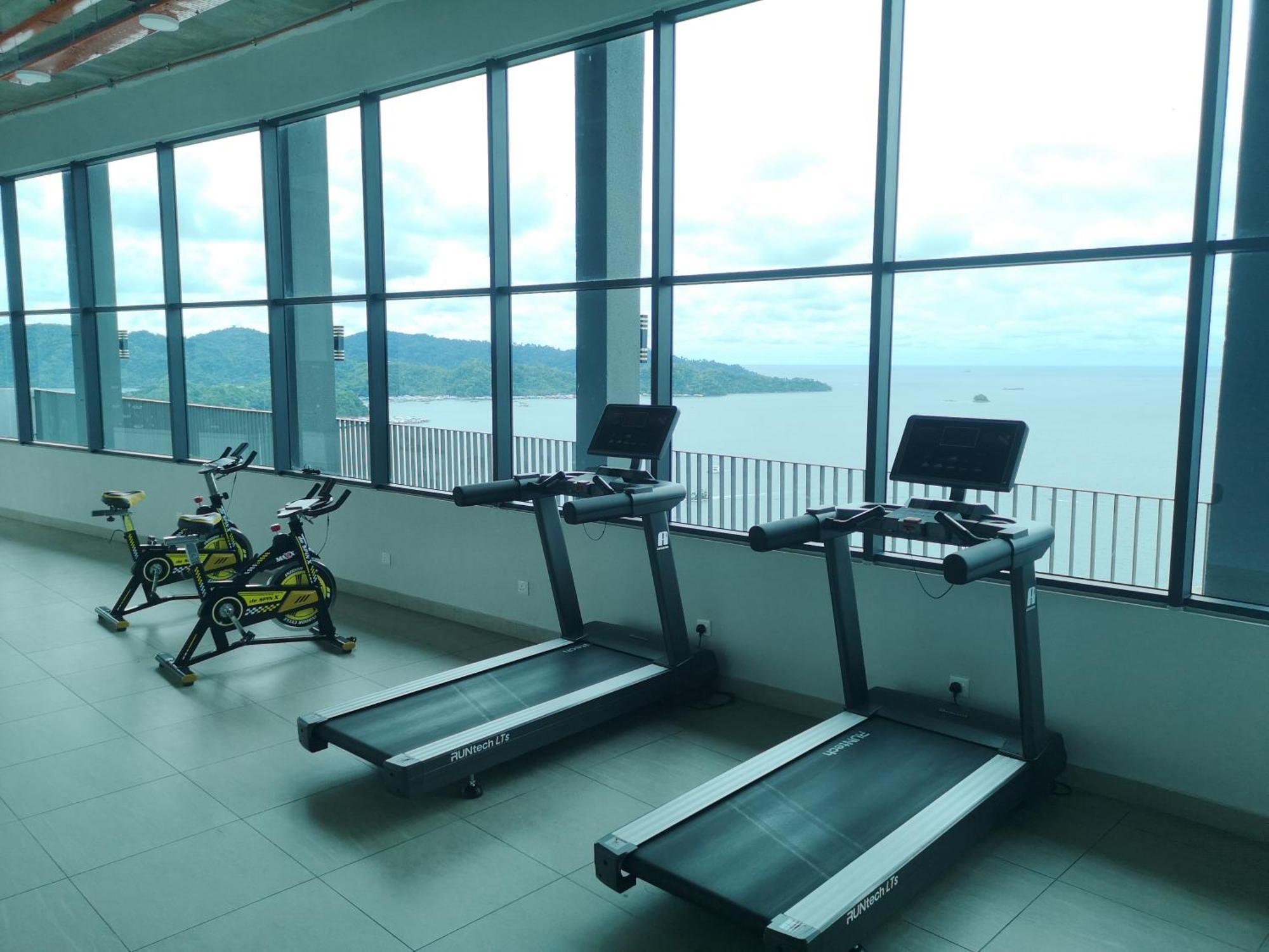 Jesselton Quay With City View Near Suria Sabah Mall & Jesselton Point Kota Kinabalu Extérieur photo